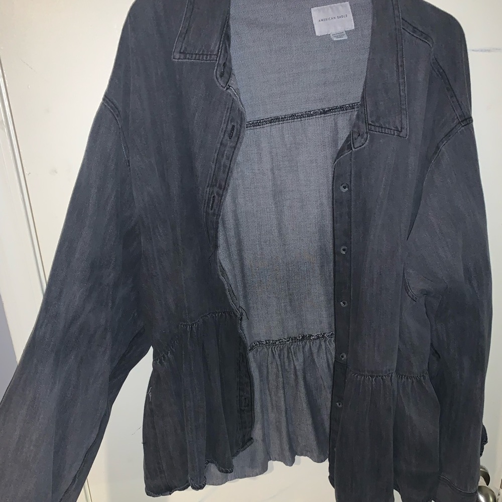 American Eagle button up blouse